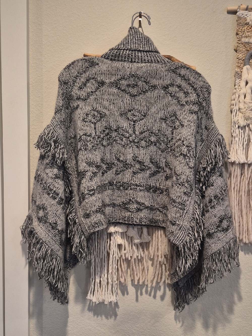 Lucky Brand Gray Wool & Cashmere Turtleneck Bohemian Poncho Sweater, Small - Picture 2 of 12